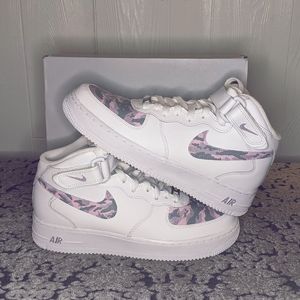 Custom Nike AF1s